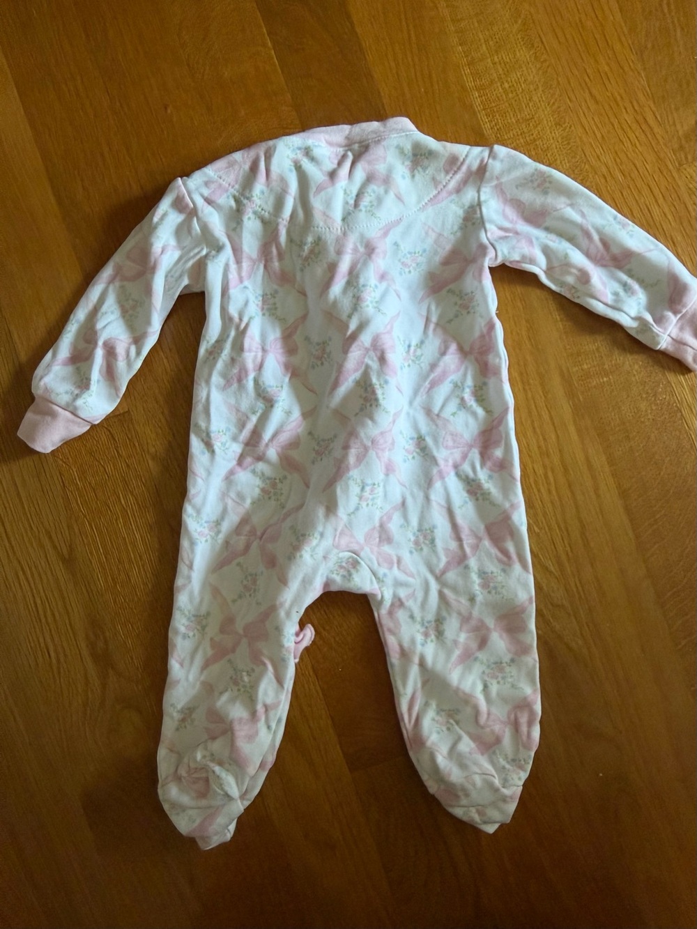 Baby Loren Pink Bow onesie pajamas - Picture 5 of 5